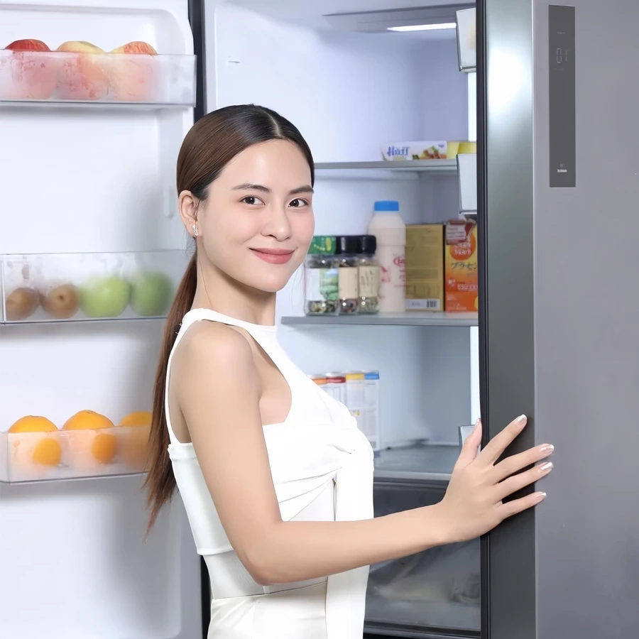 Góc nhìn trẻ trung khiến fan thắc mắc Hà Nhi sinh năm bao nhiêu