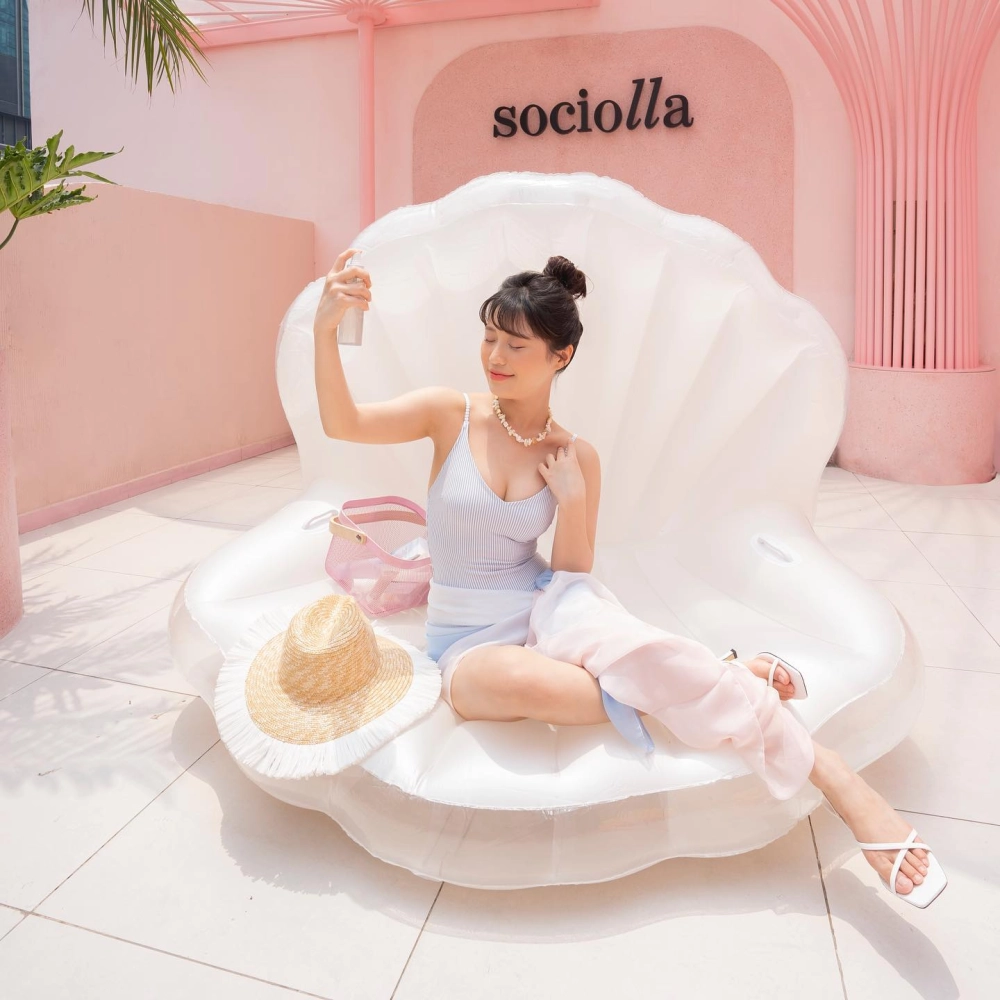 Ảnh hậu trường thú vị từ các tập phim có sự tham gia của Han Sara