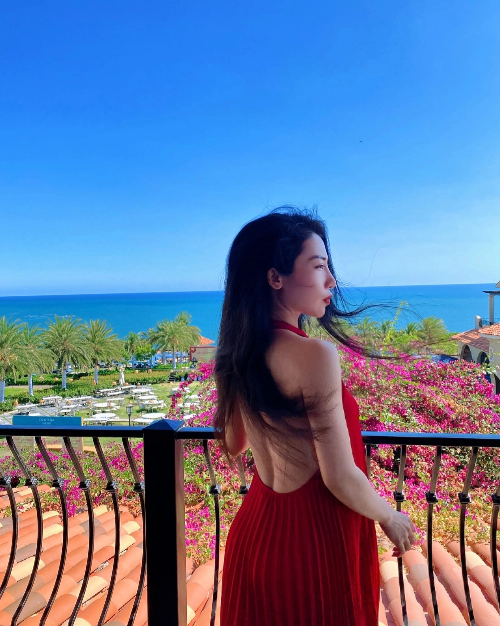 Phong cách đầy biến hoá trong bộ ảnh Hằng BingBoong 2023