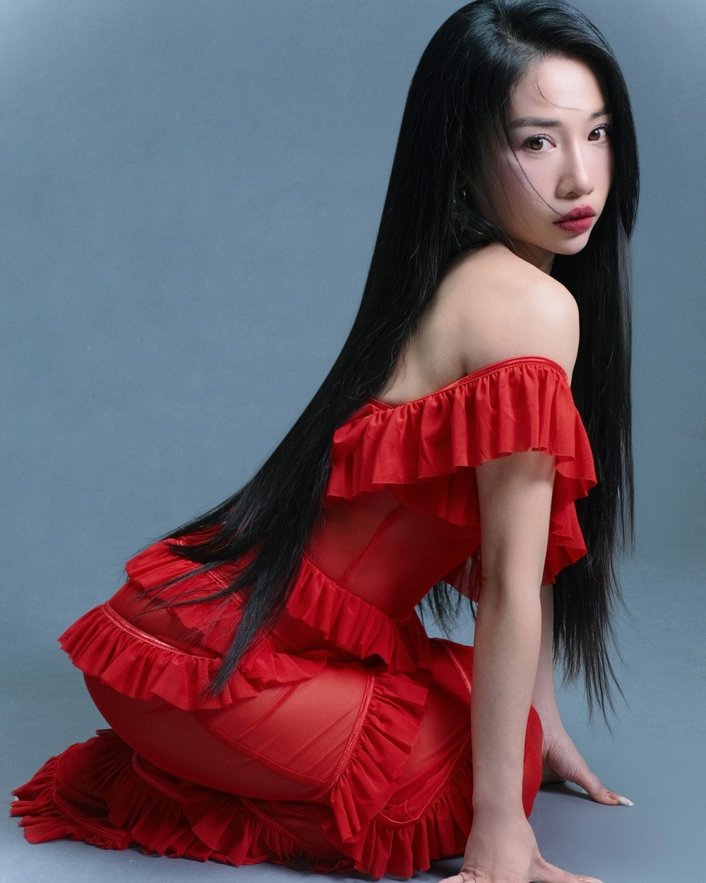 Phong cách retro đầy cuốn hút từ bản If Hằng BingBoong