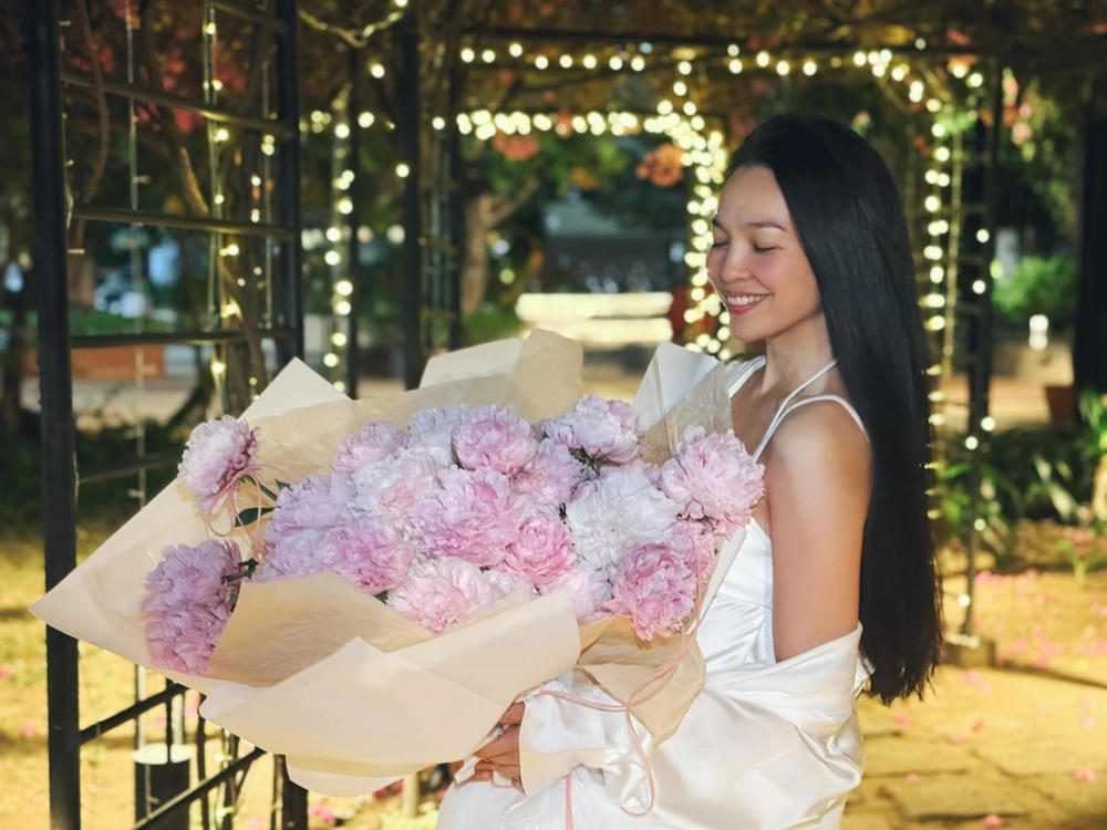 Khung hình hoài cổ như chính Giấc mơ ngày xưa Hiền Thục