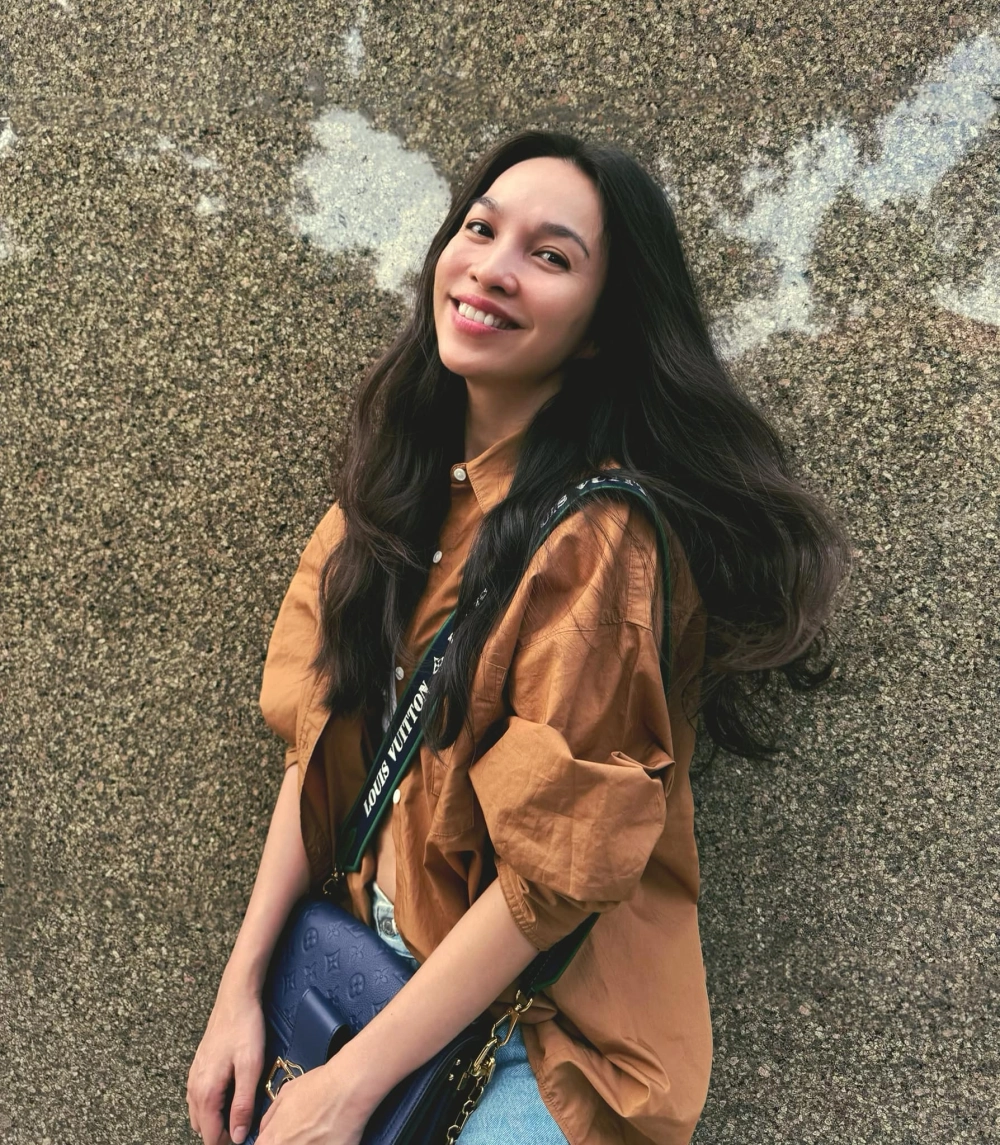 Visual dịu dàng như chiều quê qua lời bài hát Hiền Thục hồn quê