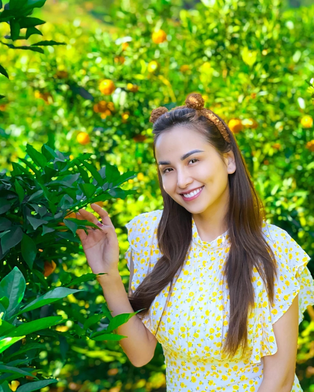 Thần thái rạng rỡ dù hoa hậu Diễm Hương chia tay chồng