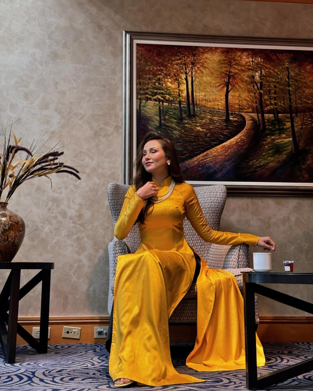 Loạt hình ảnh hoa hậu Diễm Hương đầy ấn tượng