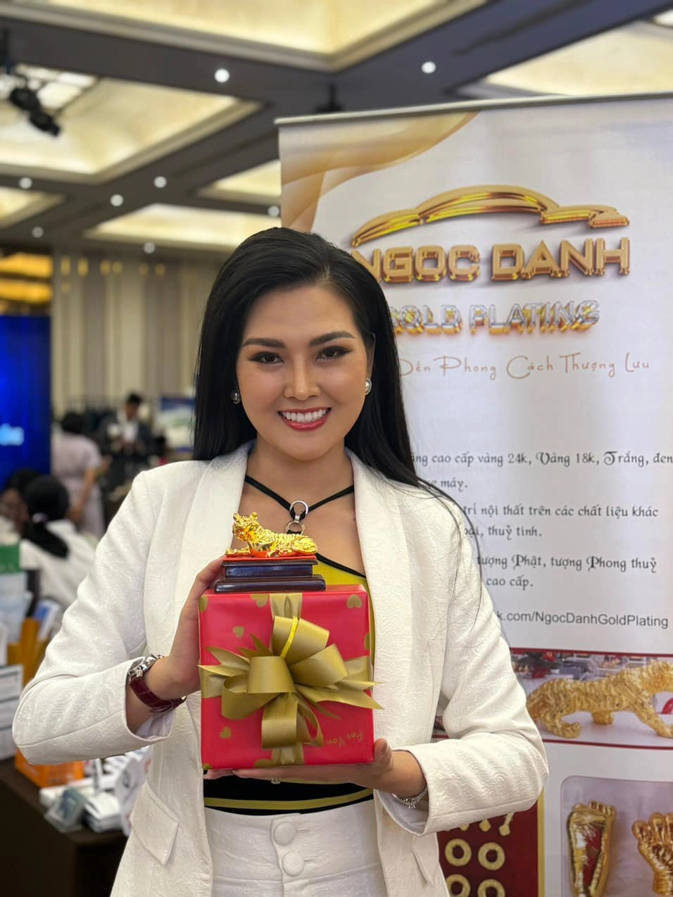 Tiểu sử hoa hậu Kim Thoa bolero hé lộ chặng đường đến với nghệ thuật