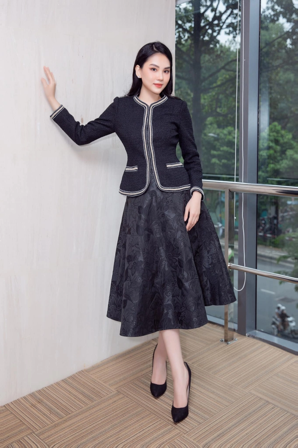 Video hoa hậu Mai Phương hát trong đêm đăng quang gây sốt