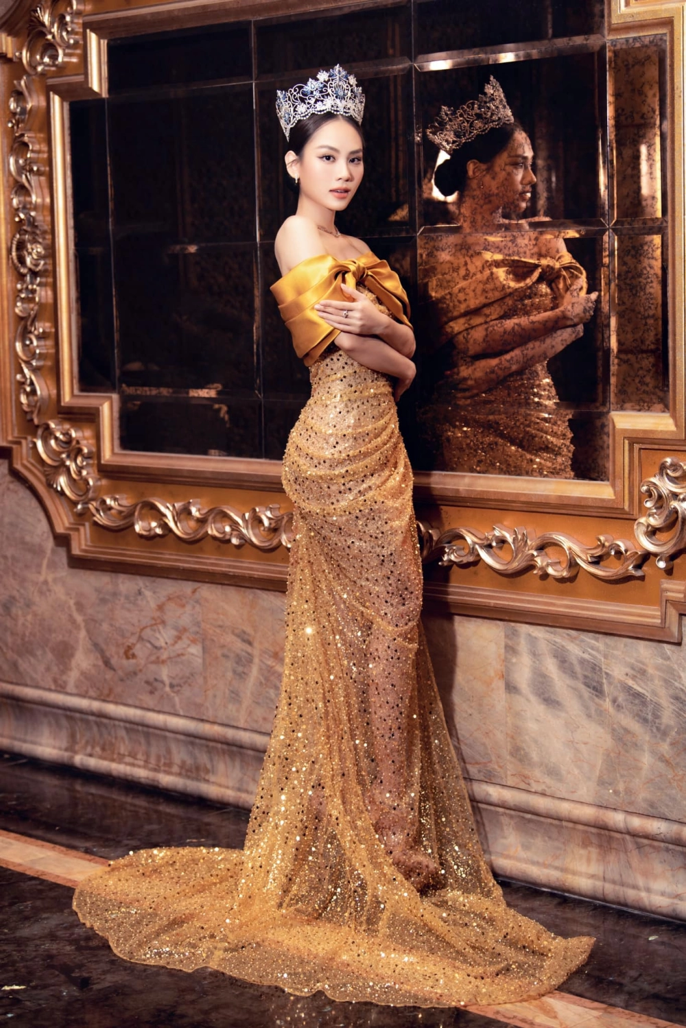 Màn hát tiếng Anh của hoa hậu Mai Phương gây ấn tượng với giám khảo