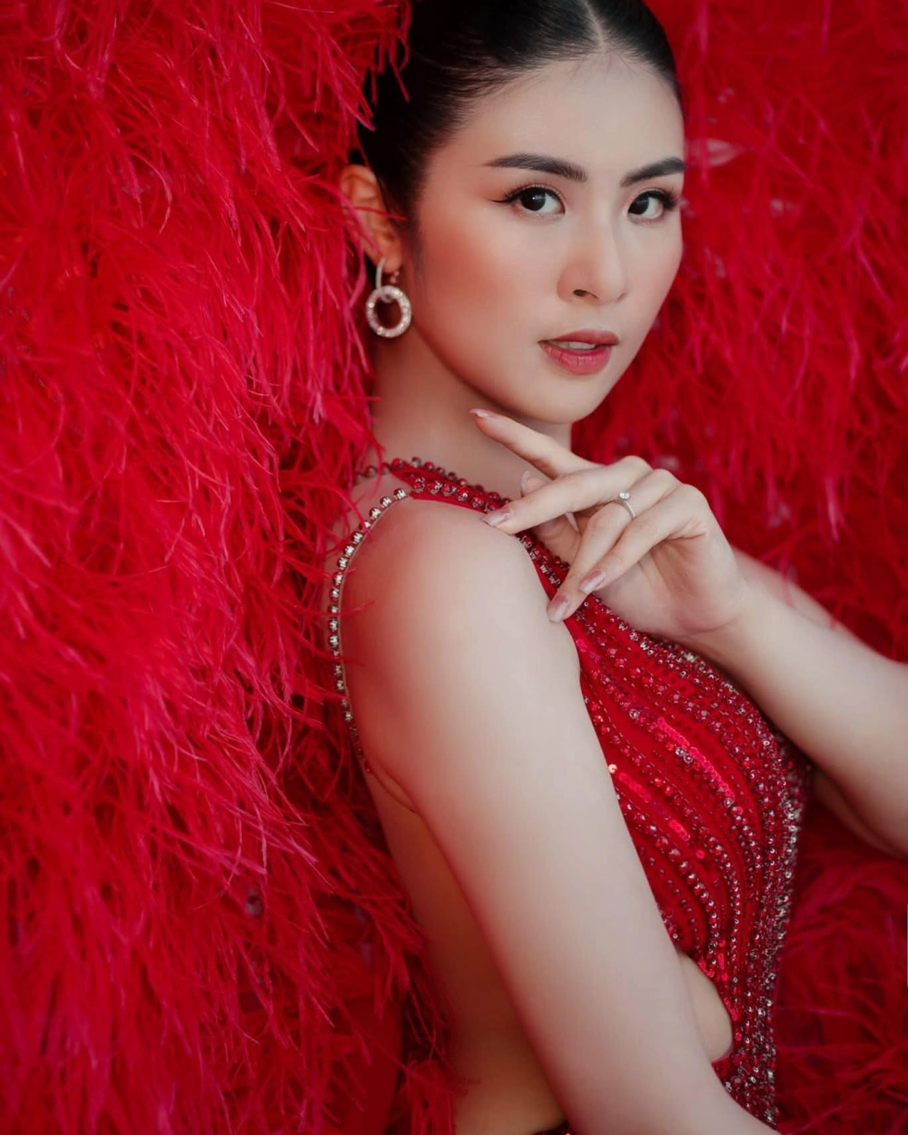 Phong thái chuyên nghiệp của người mẫu Ngọc Hân trên sàn diễn