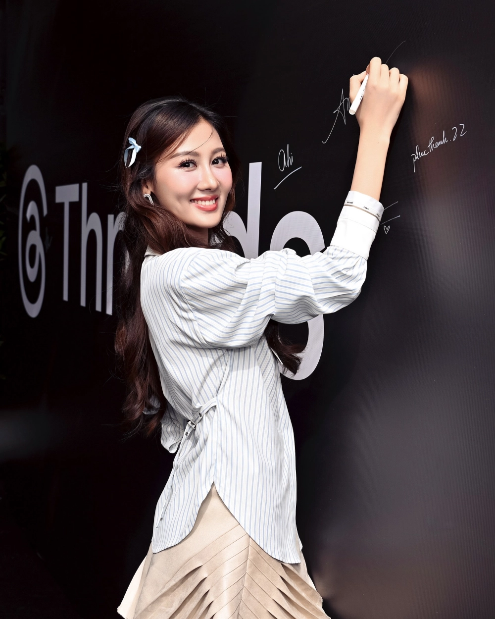 Thông tin gây tò mò về gia thế hoa hậu Quế Anh