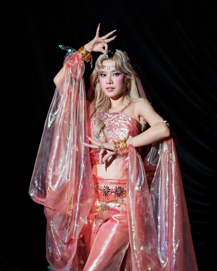 Ảnh dịu dàng minh họa lời bài hát Hoàng Yến Chibi cảm ơn anh