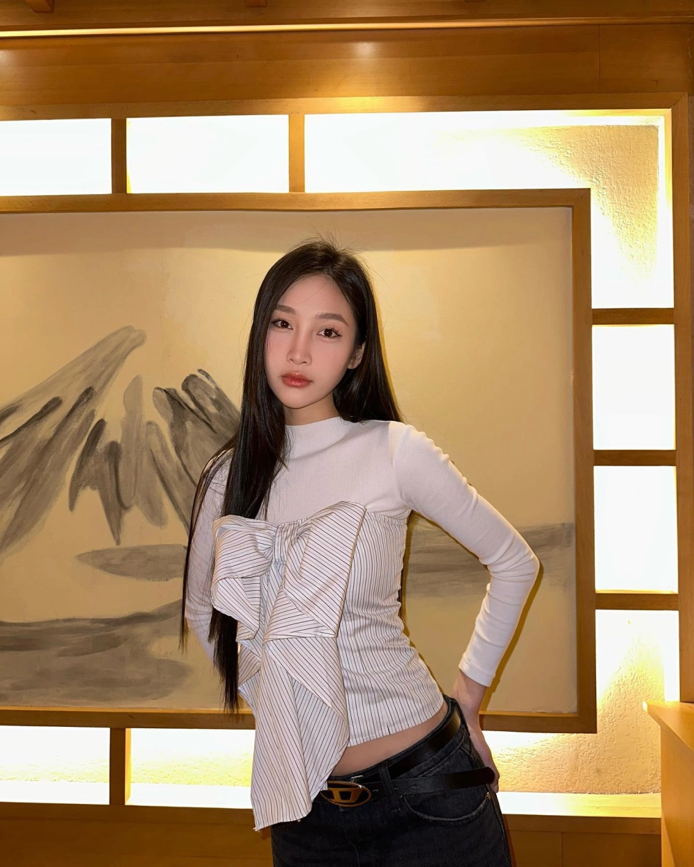 Ảnh hậu trường tạo động lực cho bài hát của Juky San