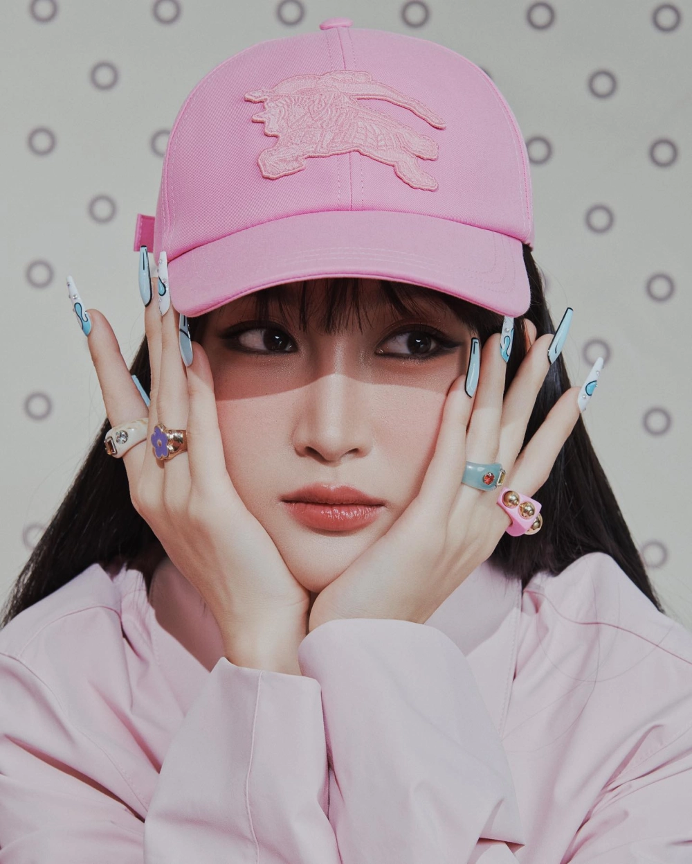 Khung ảnh lãng mạn cùng Juky San phải chăng em đã yêu lyrics