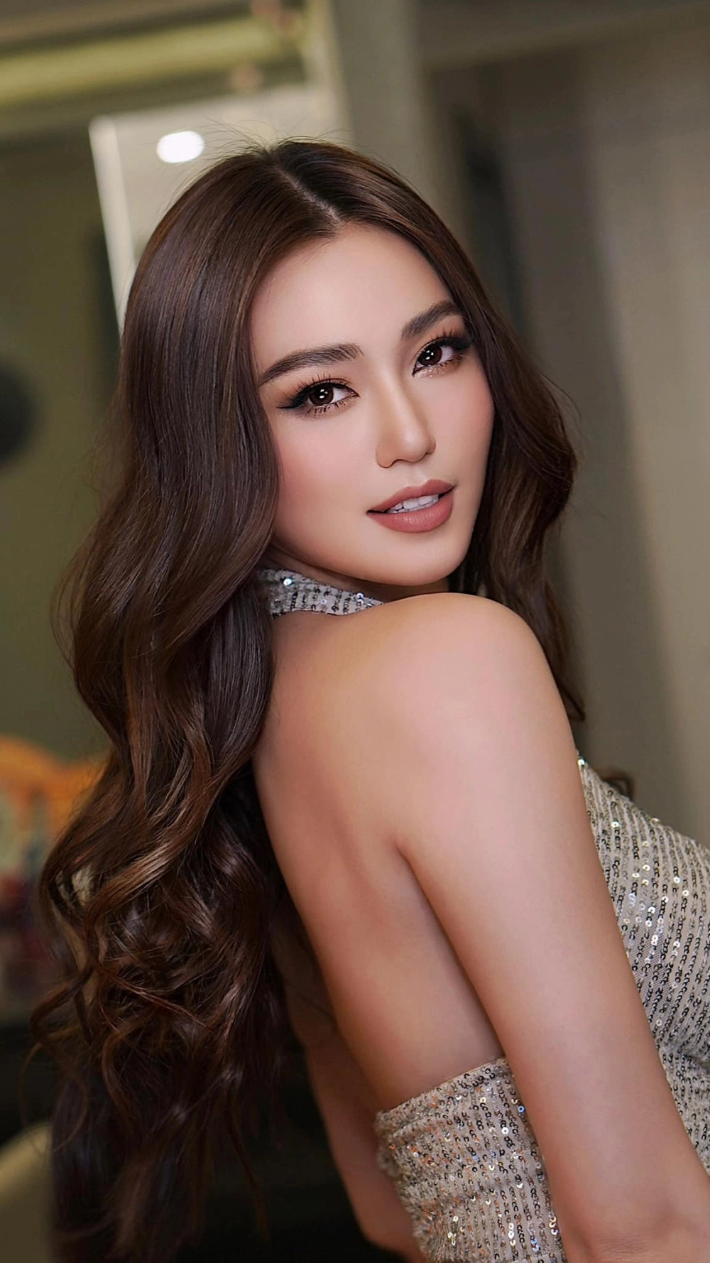 Ca khúc nổi bật qua phần trình bày của Khánh My karaoke