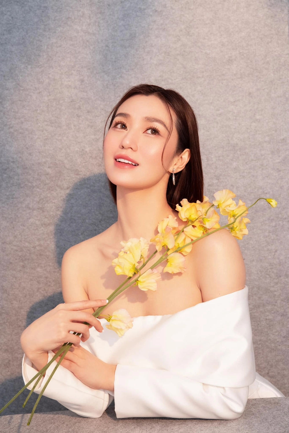 Khoảnh khắc quyến rũ trong Khánh My Mỹ Nhân Sài Thành