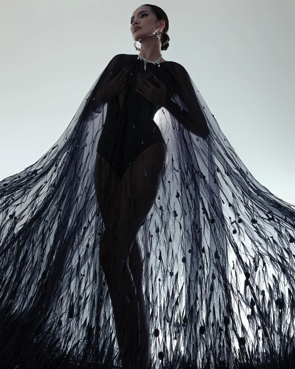 Mối quan hệ giữa hoa hậu Lê Hoàng Phương và Nam An đang được dân mạng quan tâm