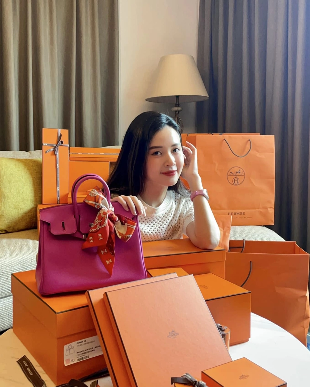 Góc ảnh buôn chuyện cùng Midu Kenh14