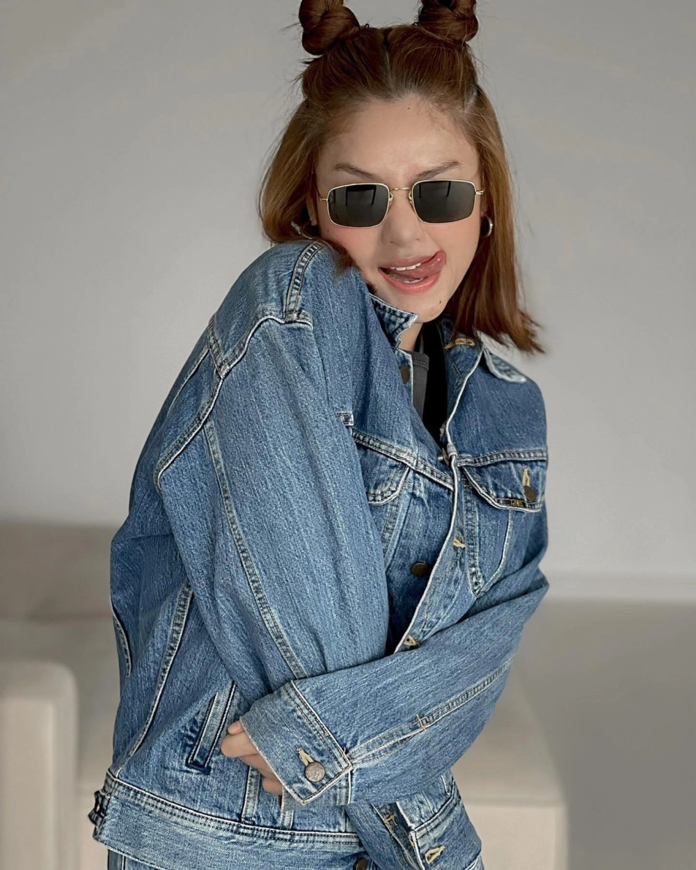 Bản hit gây nghiện trong danh sách Miu Lê karaoke