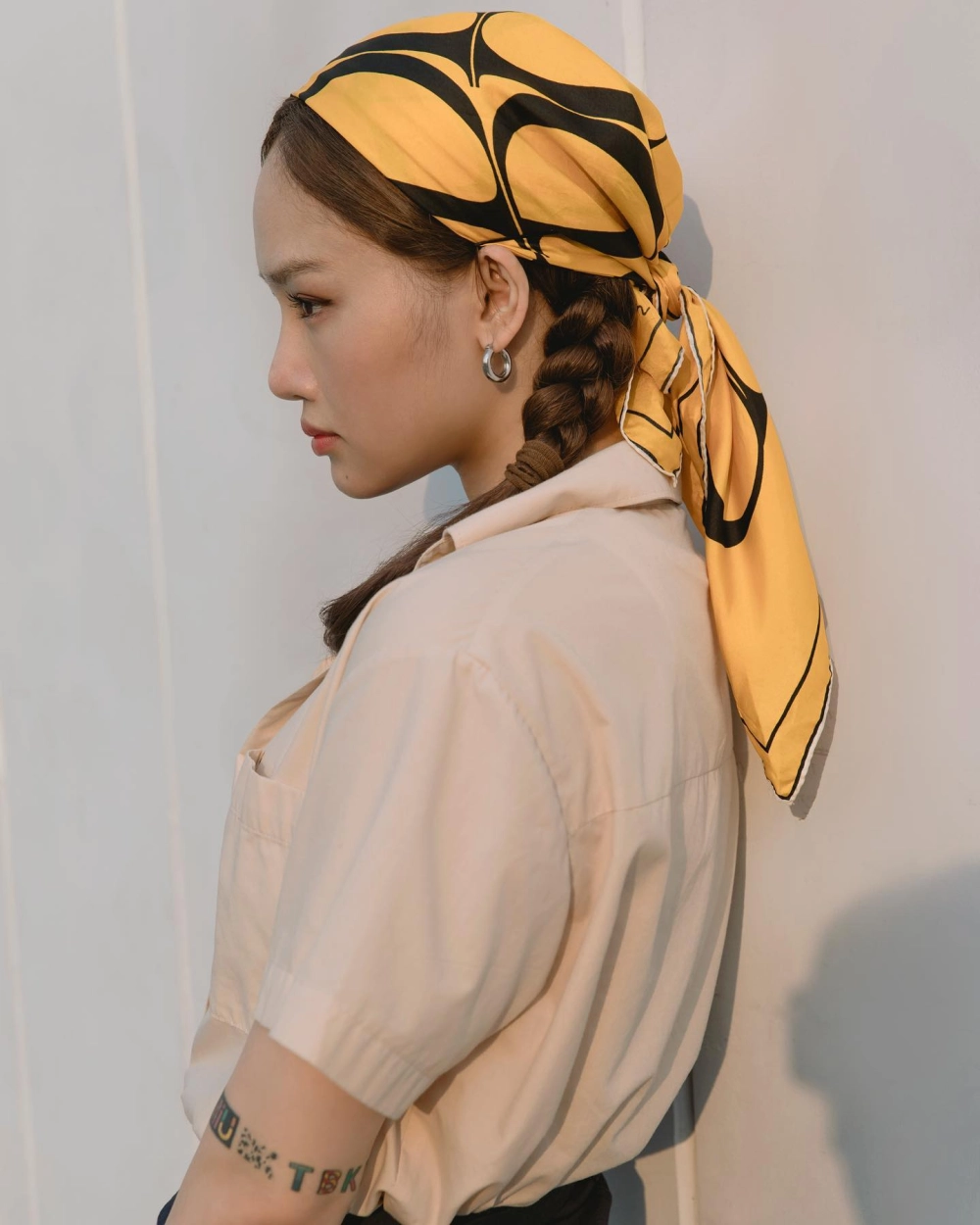 Chạm đến trái tim với lời bài hát Miu Lê em nhớ anh