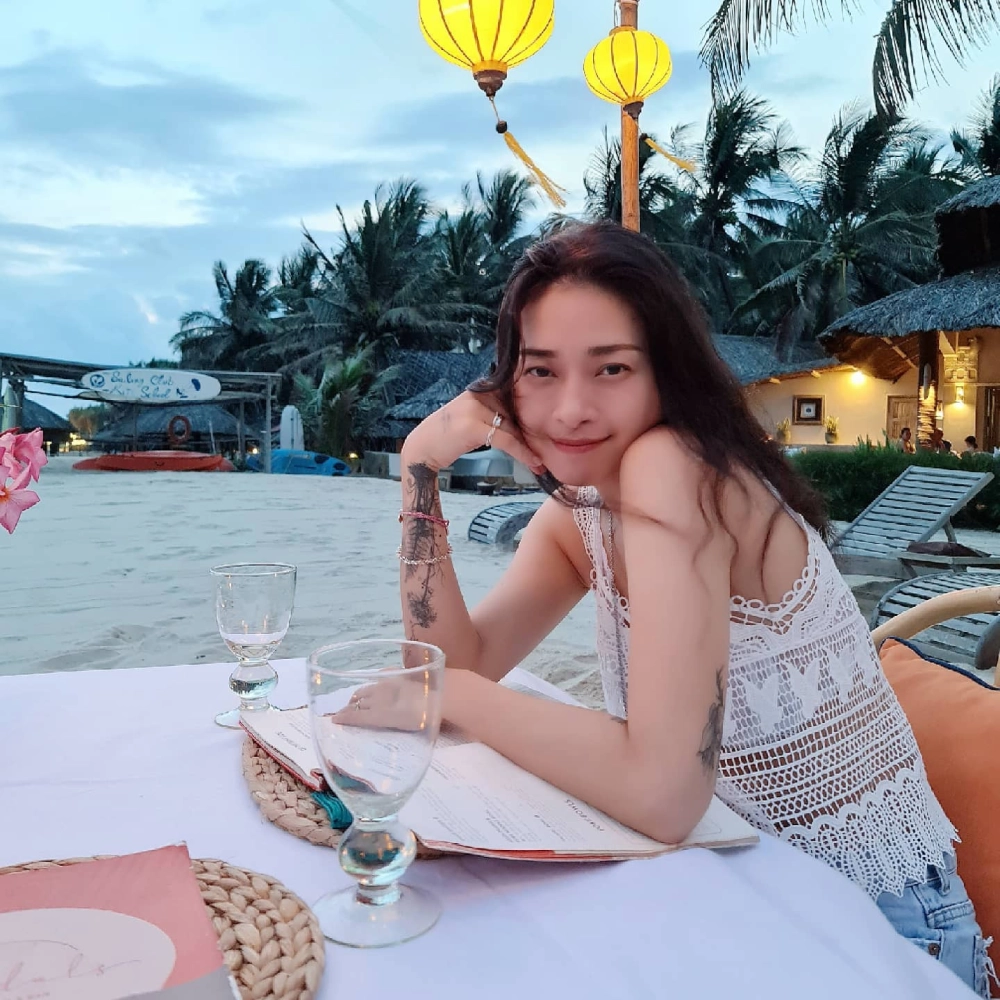 Góc nhà riêng giản dị và ấm áp của Ngô Thanh Vân nhà