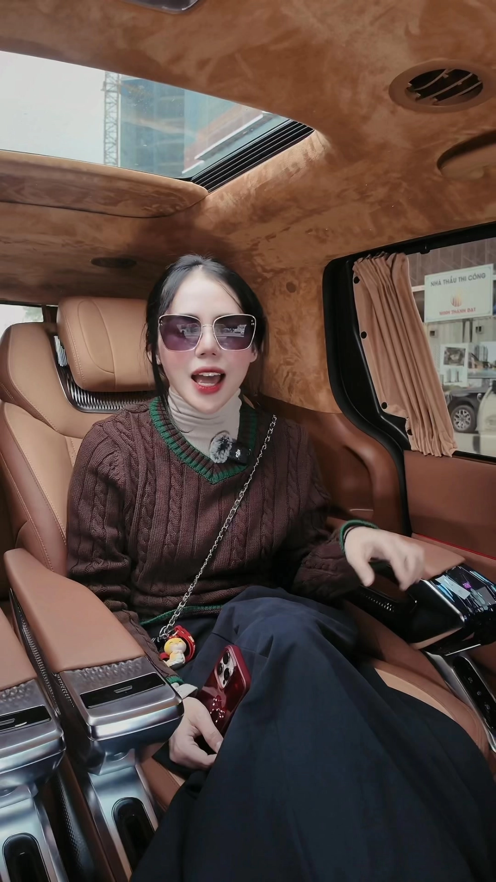 Visual gần gũi bật mí quê ở đâu của Nguyễn Hương Ly