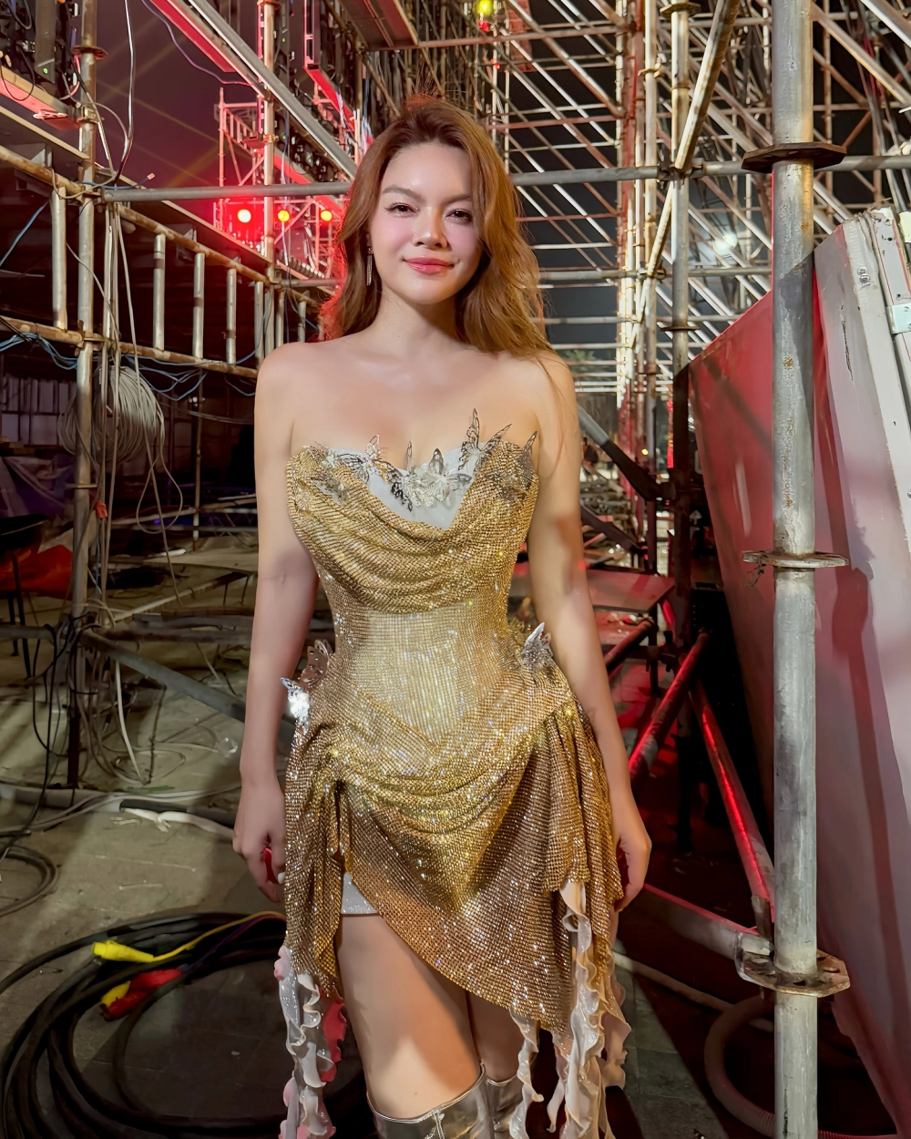 Chân dung gần gũi và sâu sắc trong tiểu sử Phạm Quỳnh Anh