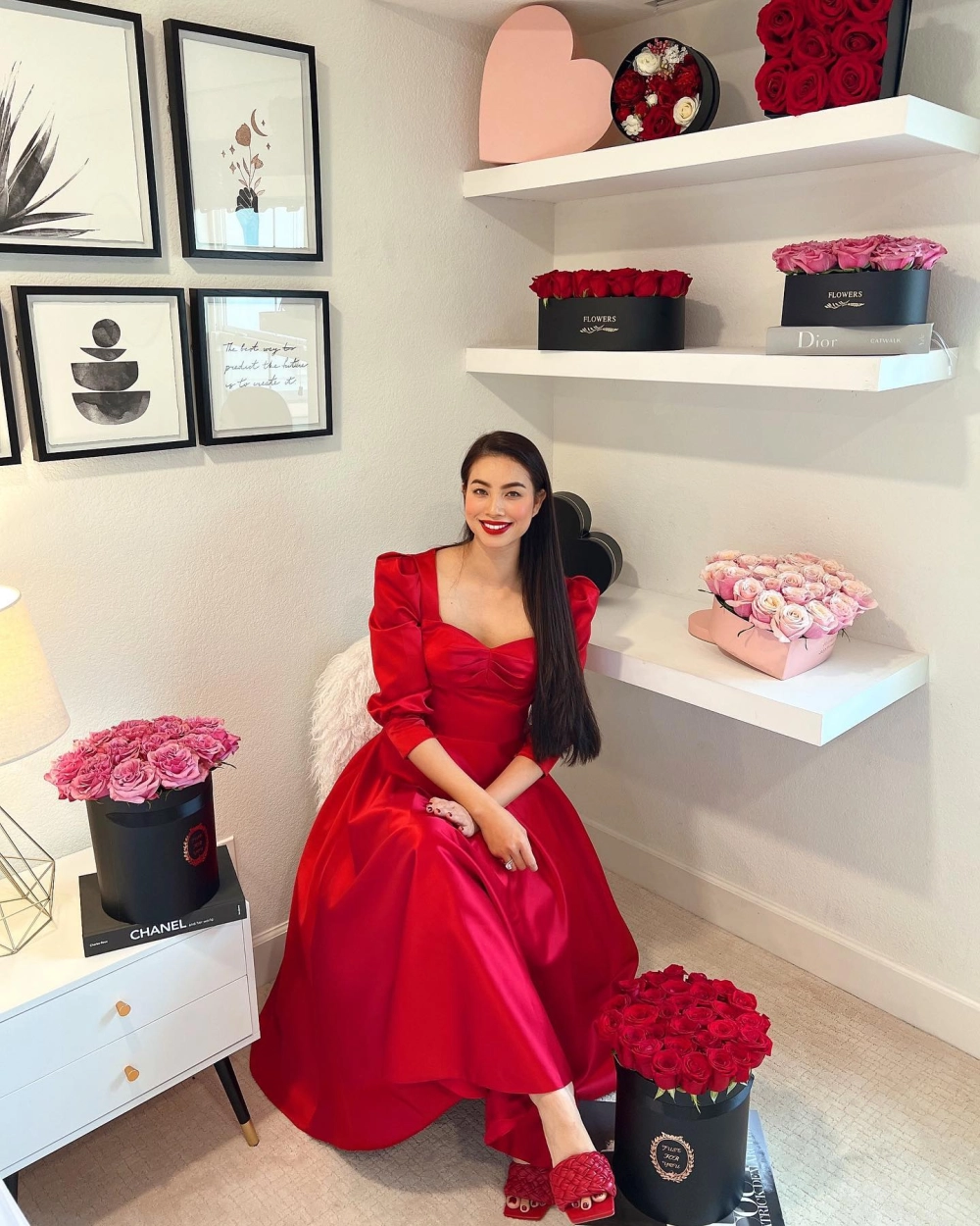 Khoảnh khắc hoa hậu Phạm Hương 2015 đăng quang lộng lẫy