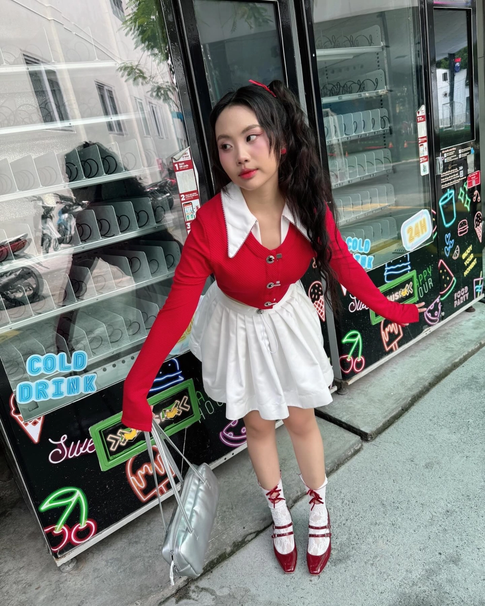 Hình ảnh thời sự mới nhất cập nhật về tin tức về Phương Mỹ Chi