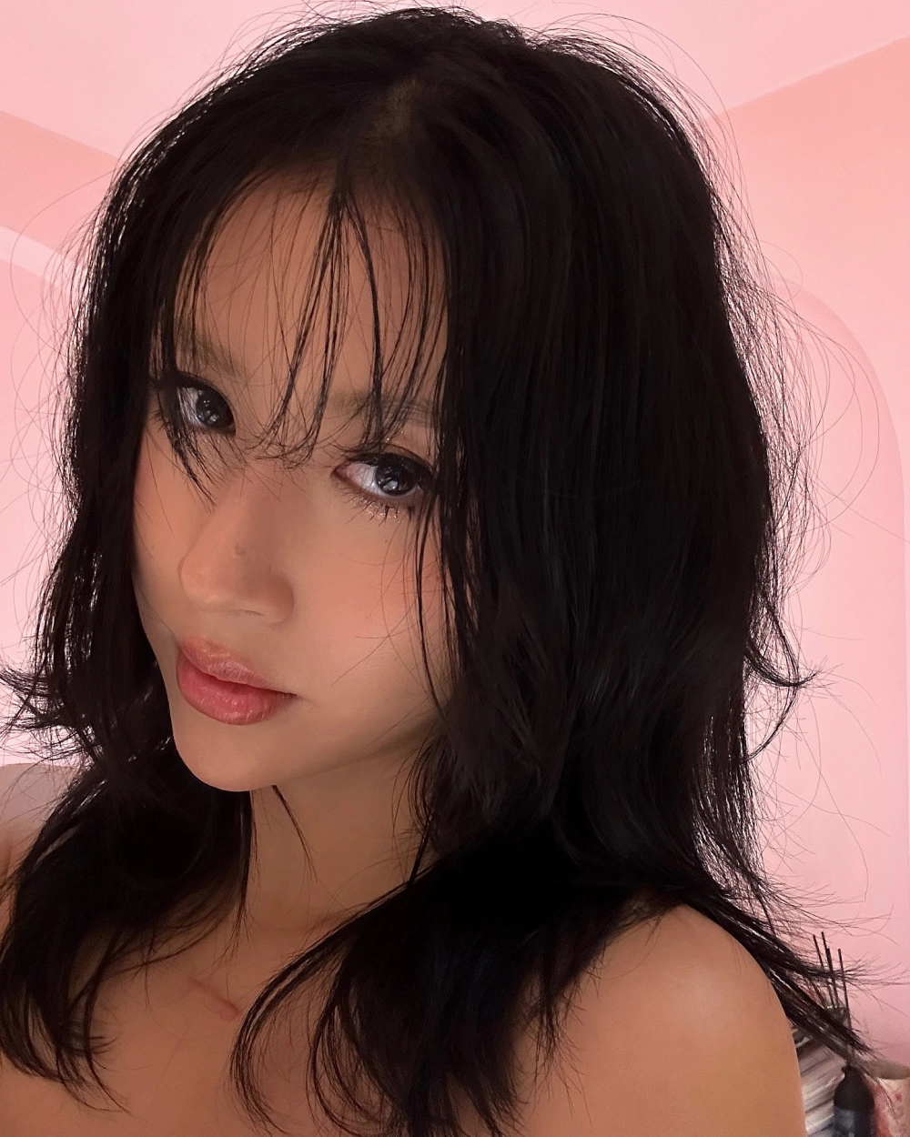 Ảnh hoạt động nổi bật trả lời cho câu hỏi Quỳnh Anh Shyn làm nghề gì