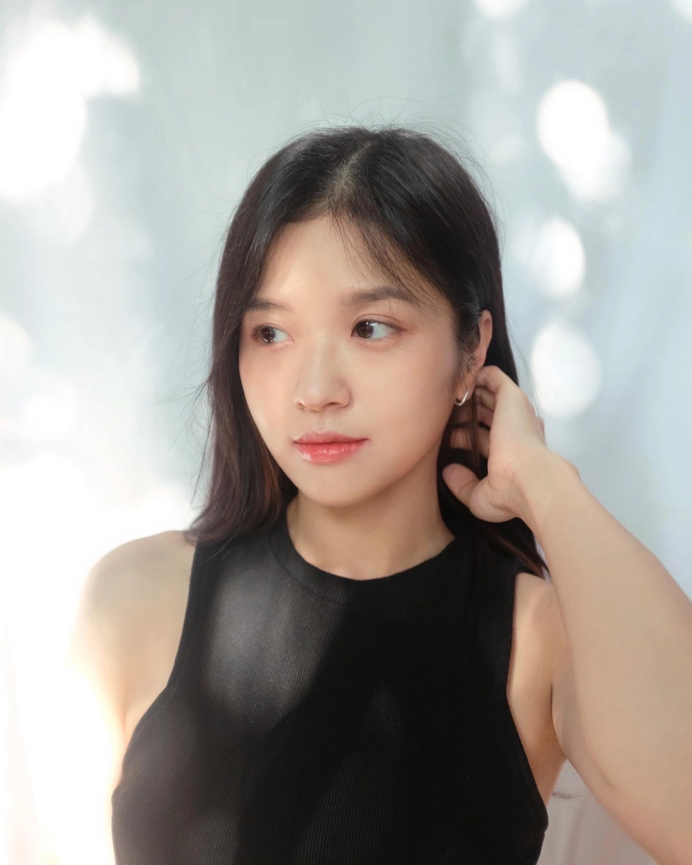 Bản tình ca đong đầy cảm xúc qua dằm trong tim Suni Hạ Linh