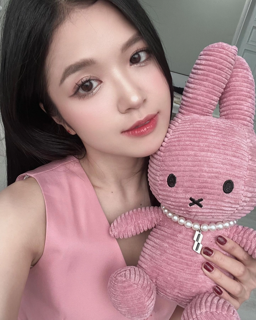 Biểu cảm tinh nghịch trong Suni Hạ Linh thích rồi đấy