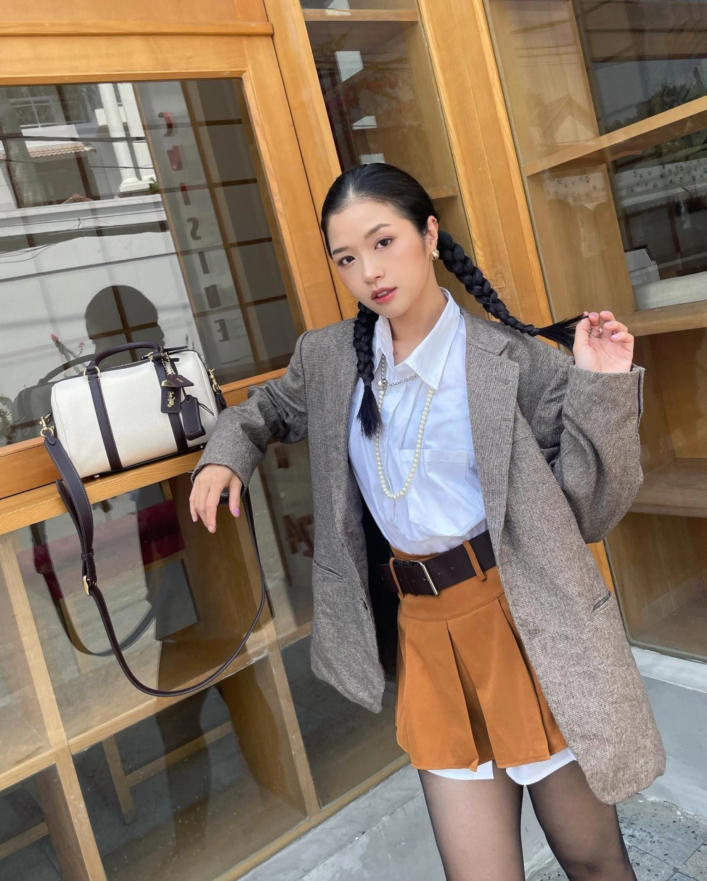 Hình ảnh lãng mạn và tinh tế trong ngỏ lời Suni Hạ Linh