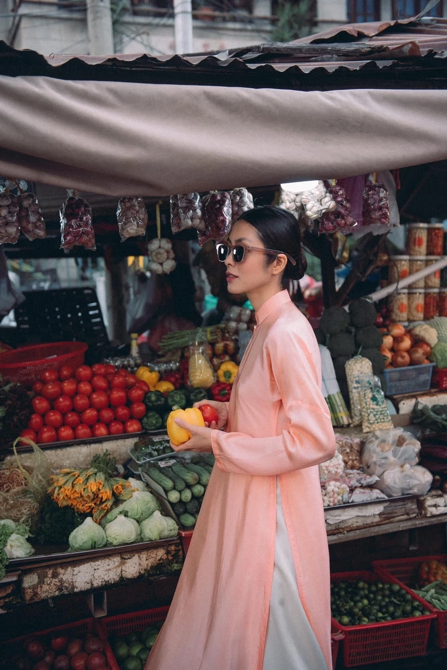 Tấm hình nổi bật vóc dáng khiến hỏi Tăng Thanh Hà cao bao nhiêu