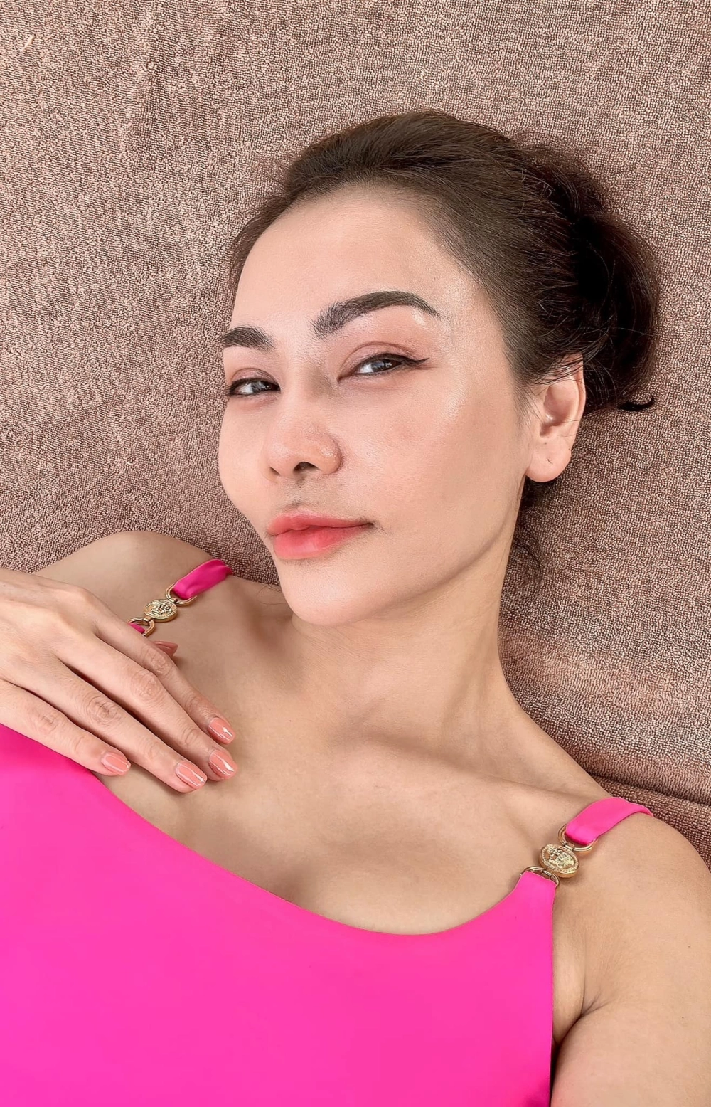 Ảnh chân dung nổi bật cho tiểu sử ca sĩ Thu Minh