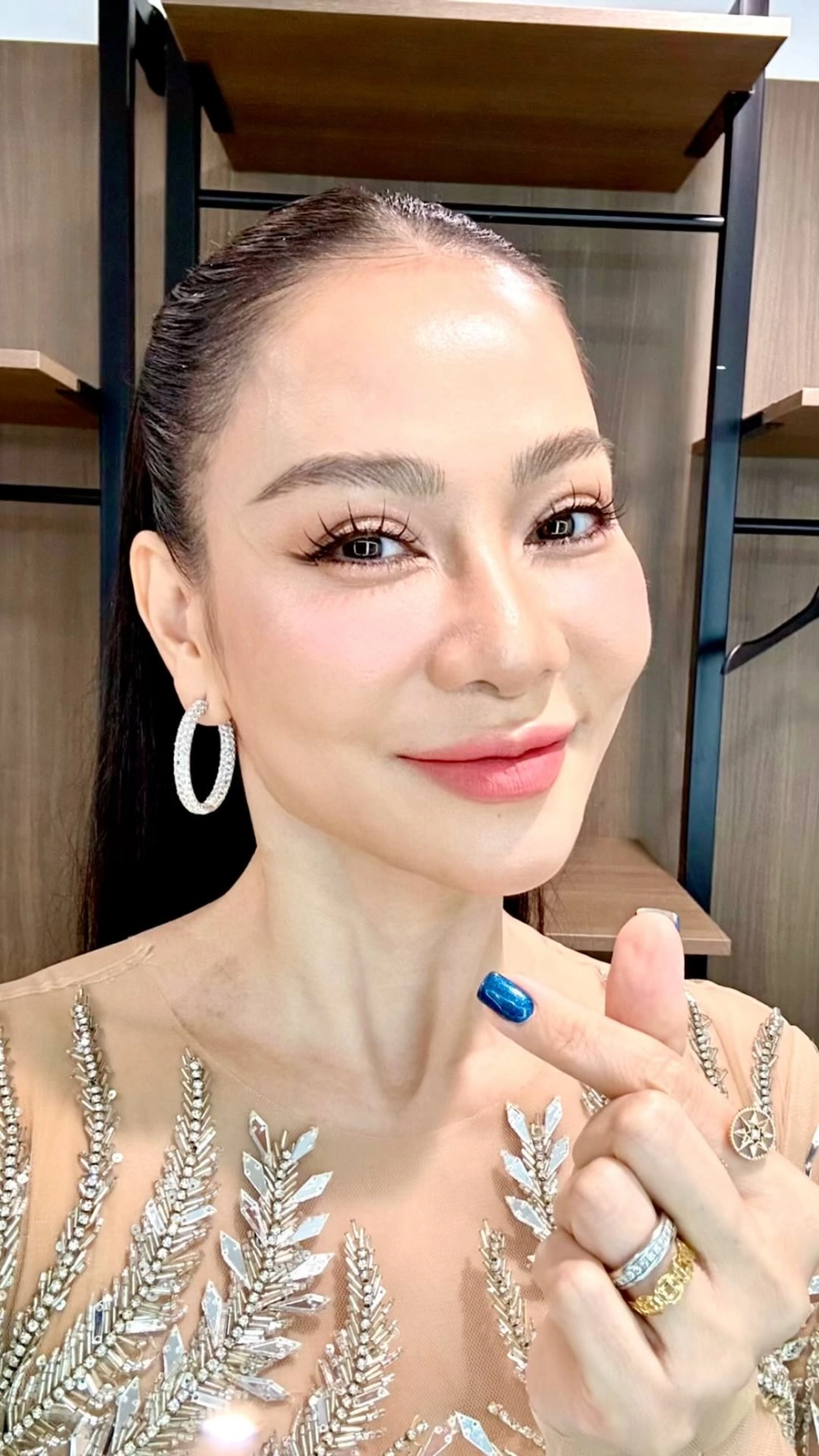 Cảm xúc da diết thể hiện rõ trong lời bài hát Thu Minh Nhớ Anh