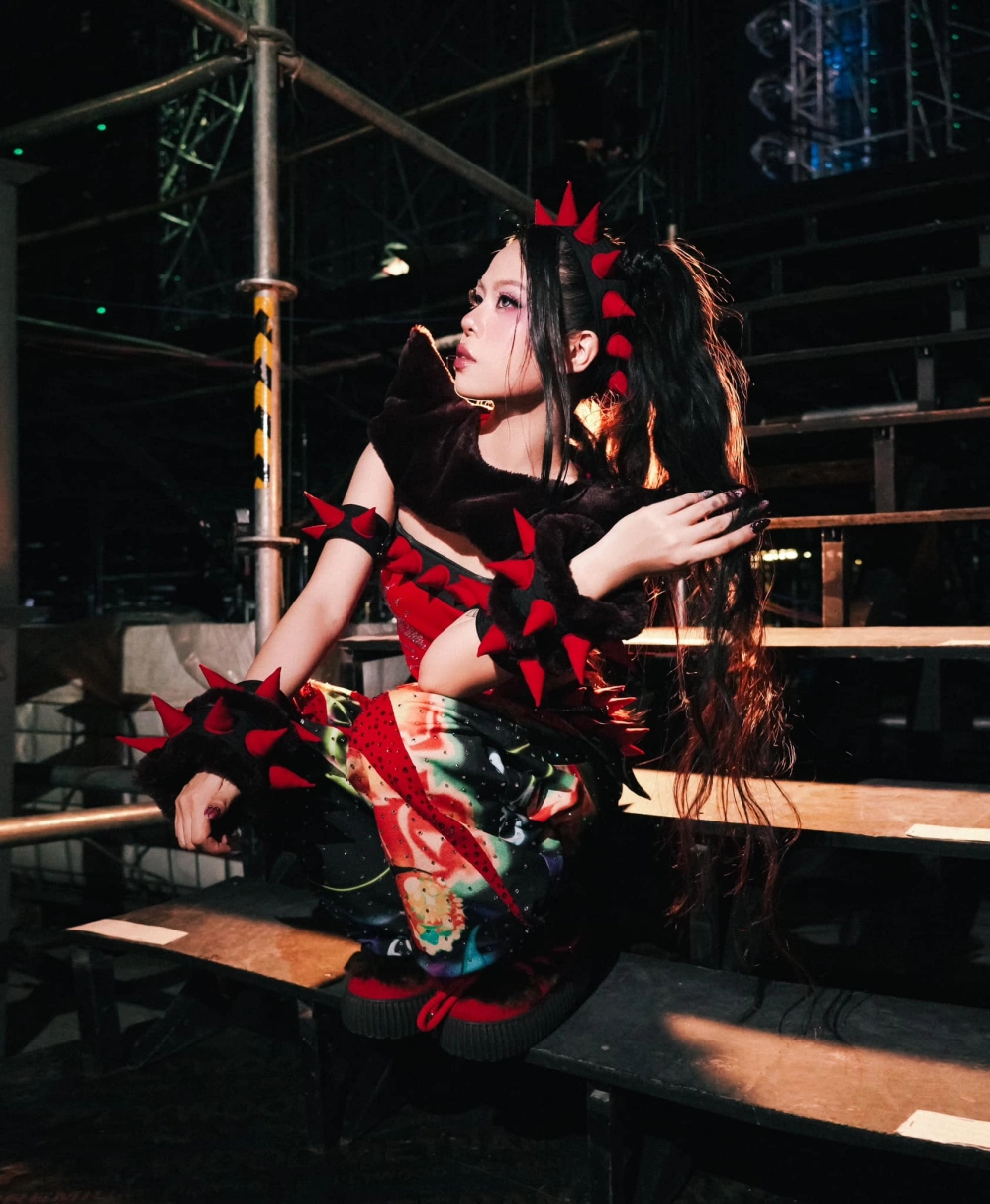 Khung ảnh sâu lắng từ lời bài hát tình yêu có nghĩa là gì