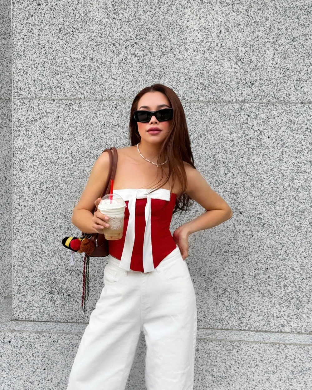 Góc nghiêng rạng rỡ của hoa hậu Trà Ngọc Hằng