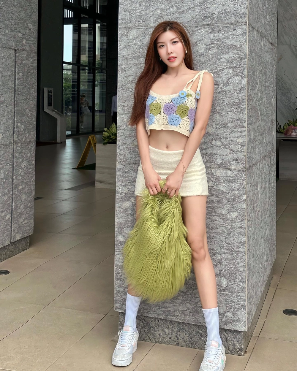 Ảnh ma mị dịu dàng từ bản Đêm Trang Pháp