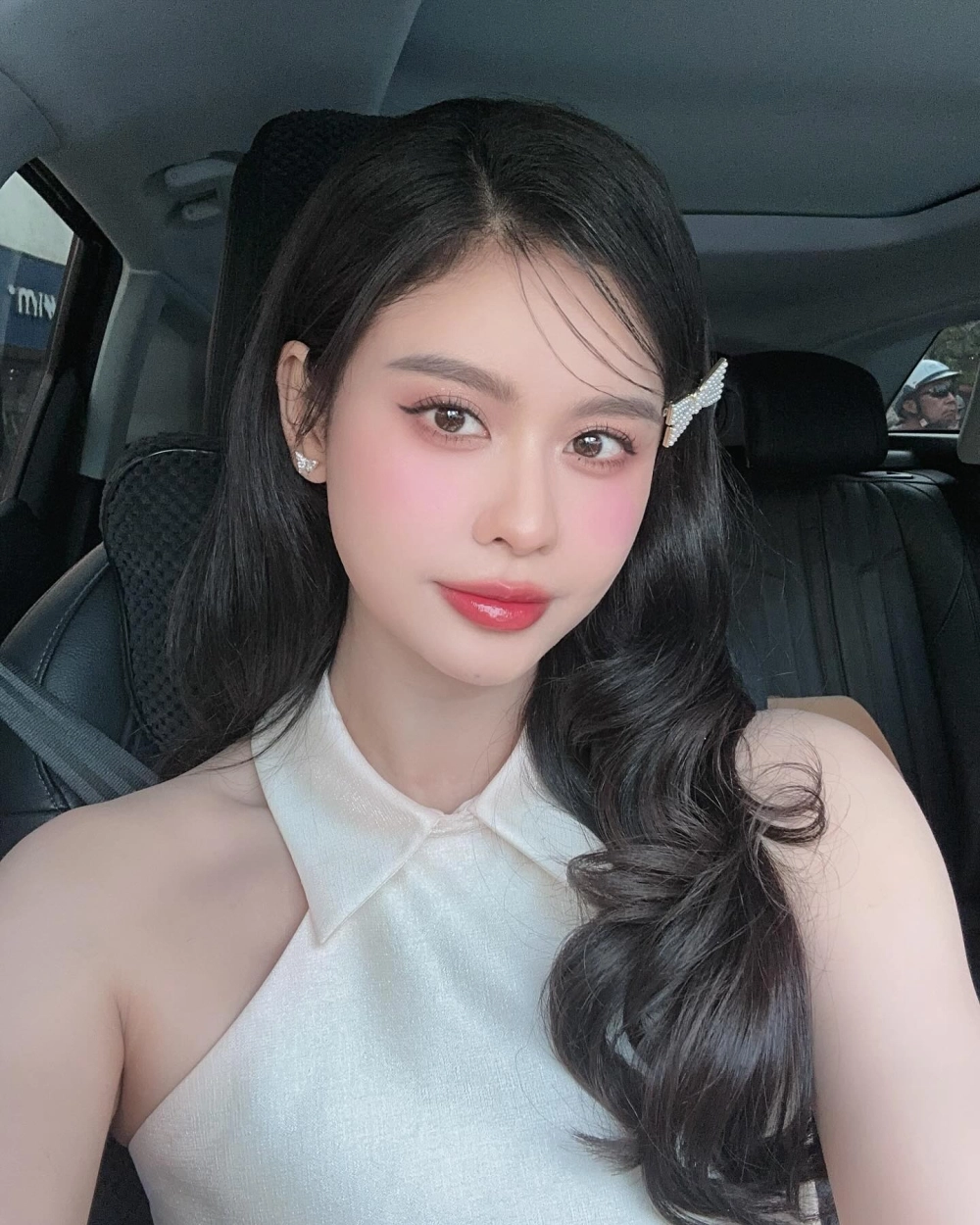 Tâm trạng lặng lẽ khi nghe Trương Quỳnh Anh đơn côi