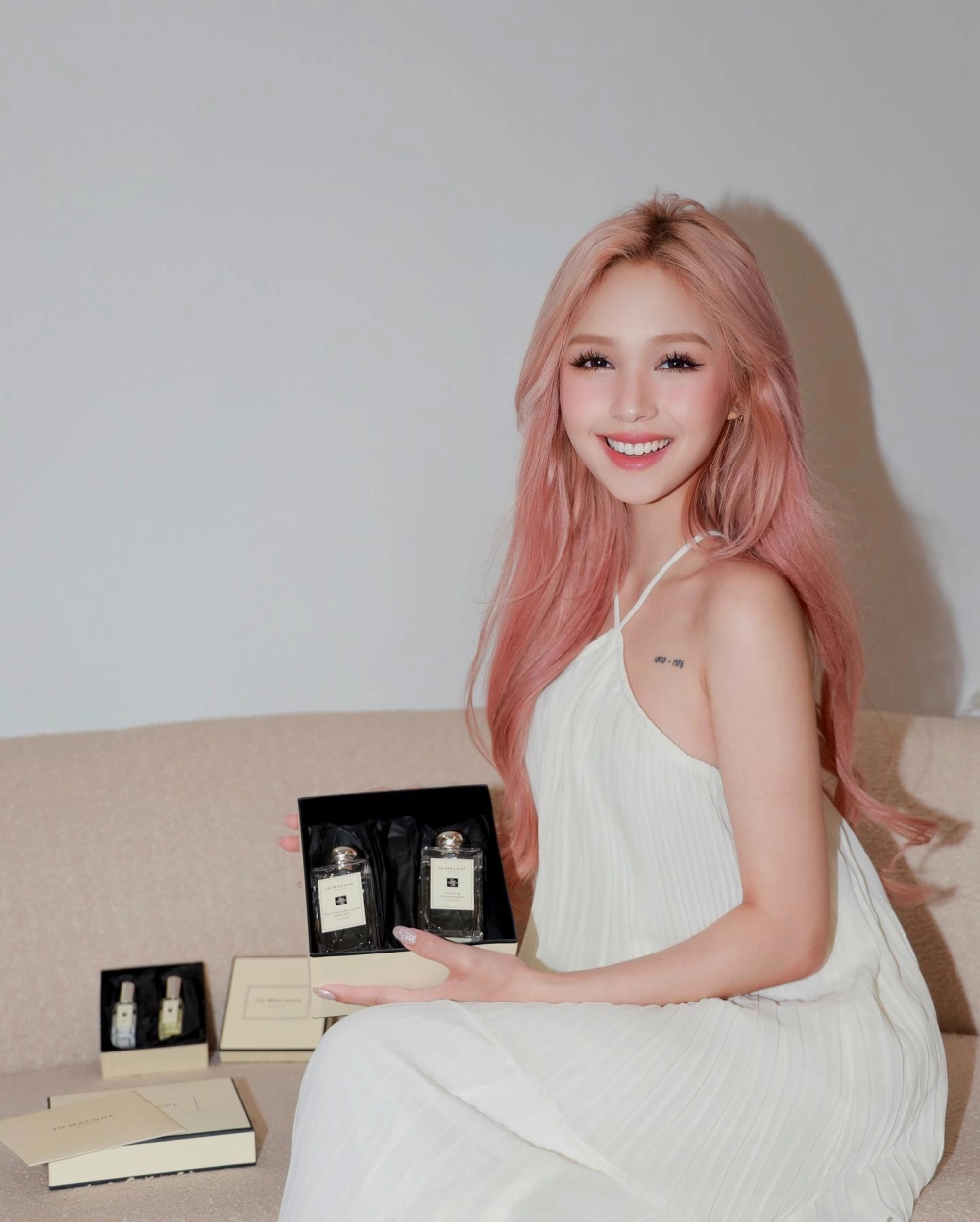 Chân dung chuyên sâu trong tiểu sử Xoài Non