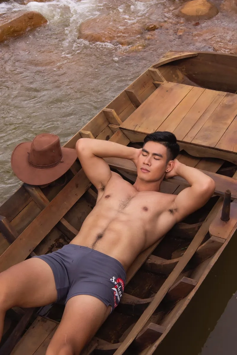 Những hình ảnh nổi bật của Danh Chiếu Linh tại cuộc thi Mister Global