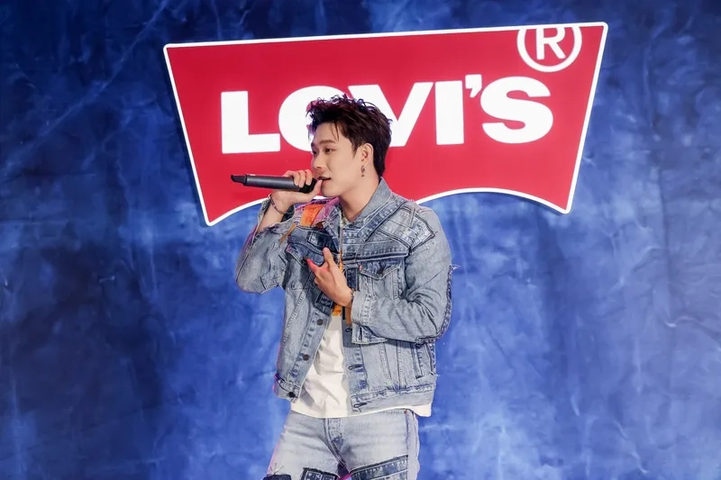 Cập nhật các tác phẩm Dương Domic sáng tác mới nhất