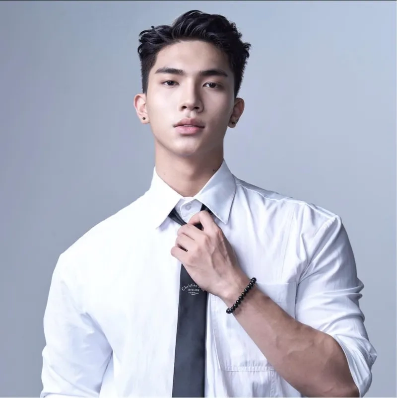 Khám phá Hoàng Minh Hưng tiểu sử đầy đủ và mới nhất