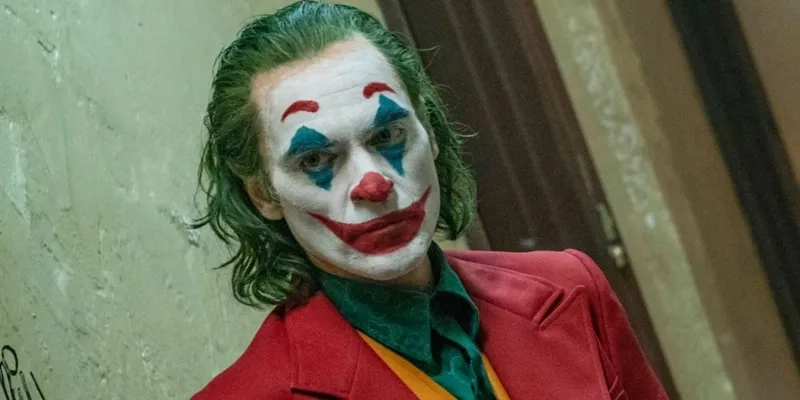 Biểu cảm bá đạo từ Joker laughing meme khiến sốt