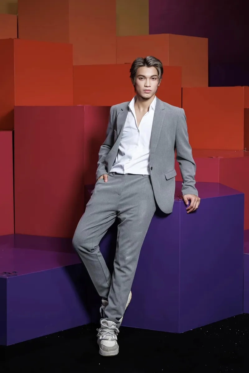 Hành trình Ngô Việt Hoàng sự nghiệp từ người mẫu đến ngôi sao