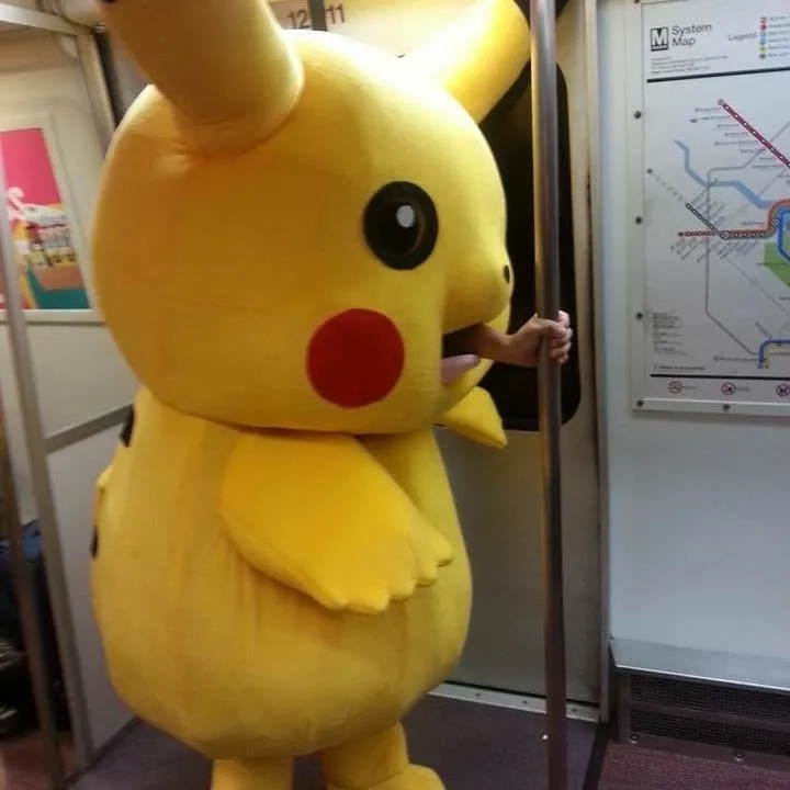 Sad Pikachu meme khiến mọi người vừa thương vừa buồn cười