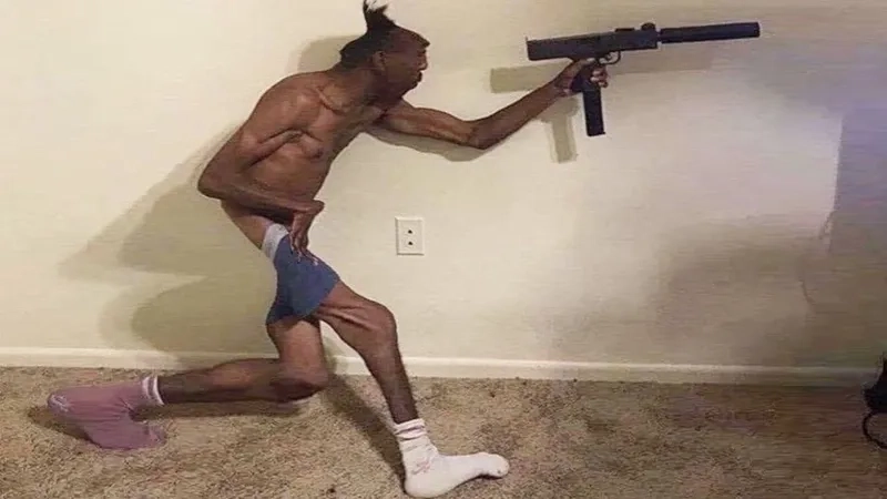 Khám phá wonder weapon meme bá đạo trong COD
