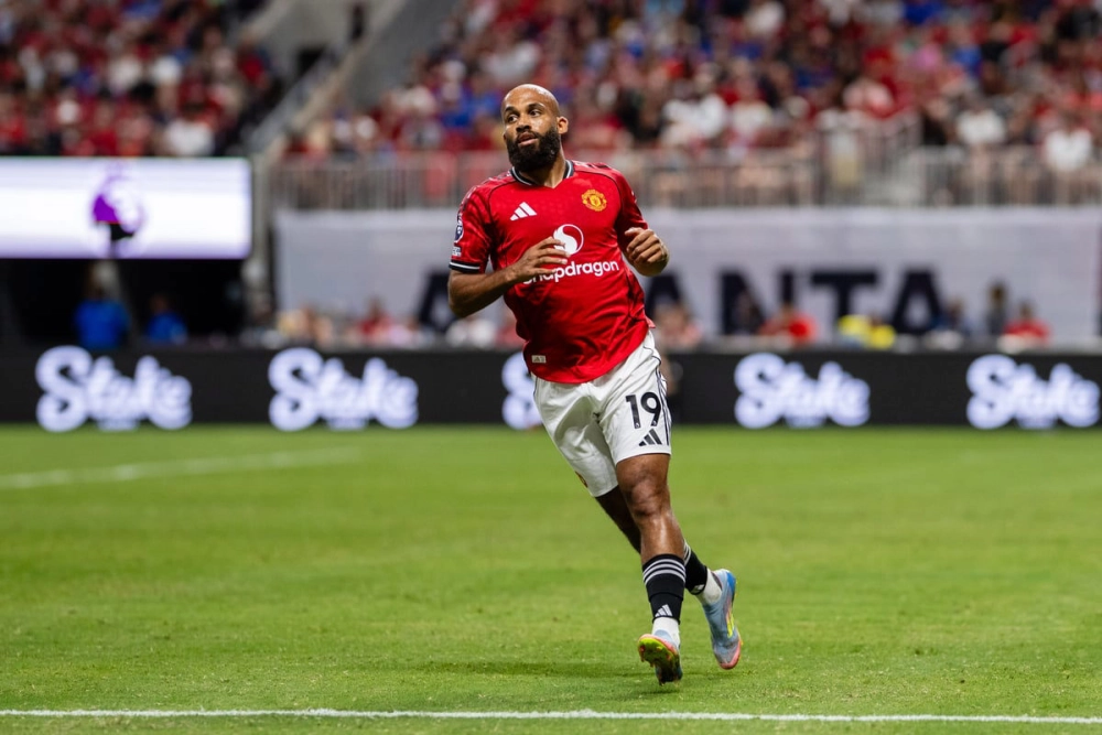 Kỹ thuật di chuyển thông minh của Bryan Mbeumo