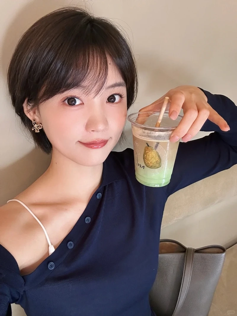 Dân mạng phát cuồng với gái xinh tóc ngắn instagram cực xinh